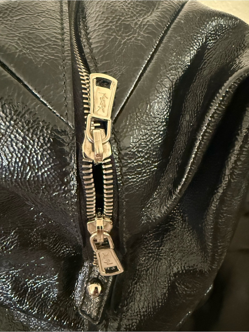 Black Patent Leather Tote Bag - Picture 6 of 11